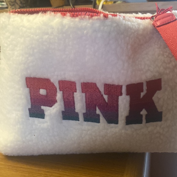NWT/PINK VS/ Fleece bag with strap - Picture 7 of 13